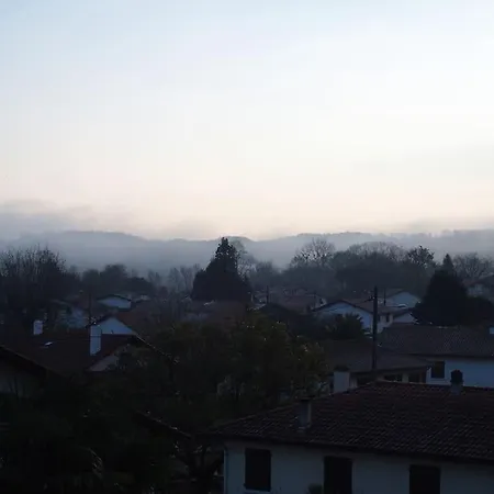 Pour Un Au Calme Entre Océan Et Montagne Apartamento